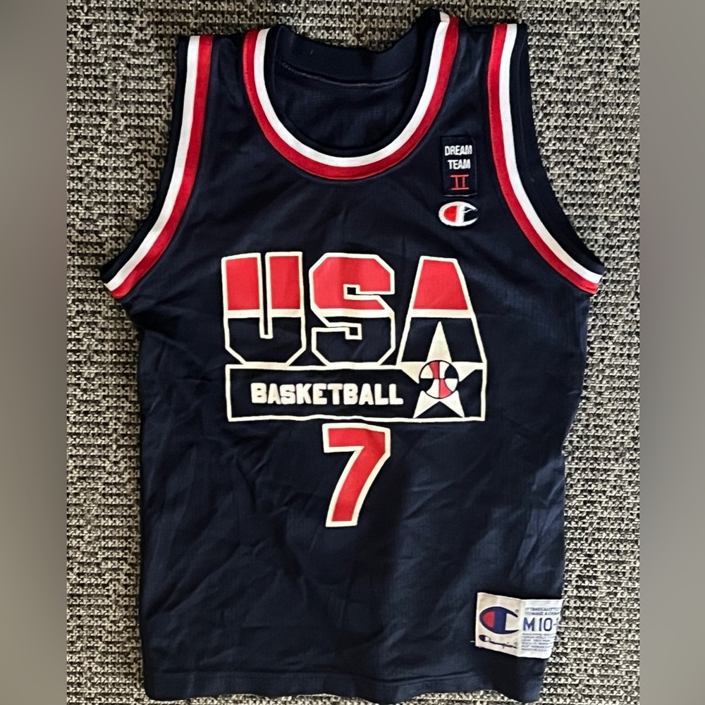 Vintage Shawn Kemp Dream Team Size Med. (youth) USA Basketball Champion Jersey